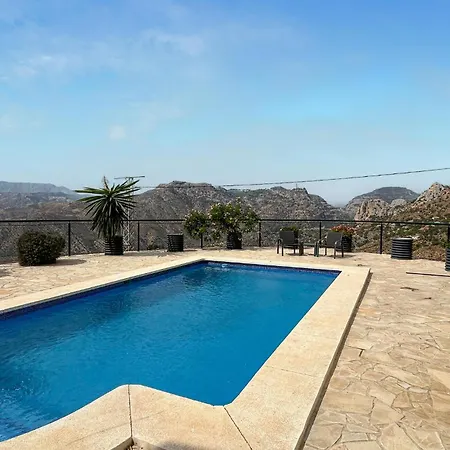 3 Bedroom Cozy In El Chorro, Alora * El Chorro