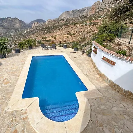 3 Bedroom Cozy In El Chorro, Alora El Chorro